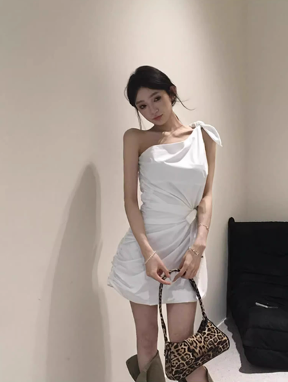 French style white off-shoulder dress 2025 bow pleated tie waist skirt R1215
