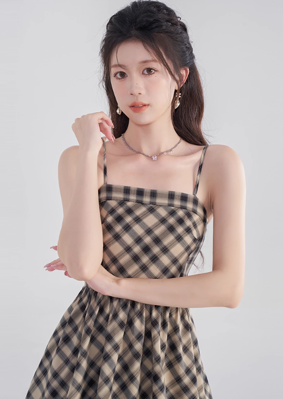 Temperament dress summer new French style waist slimming niche suspender skirt R4504