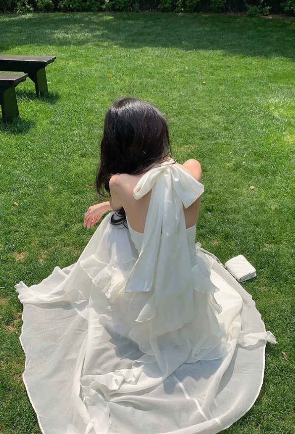 Gentle temperament ruffled V-neck halter dress beautiful waist A-line long skirt R0787