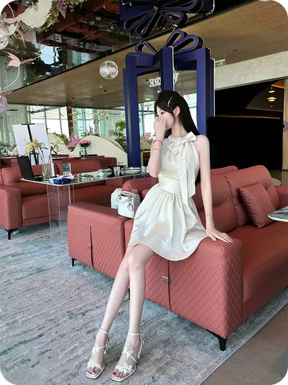 Sleeveless halter neck fitted waist rhinestone bow dress R9083