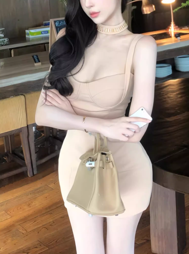 2025 Pure Color Sling Dress with a Sense of Gold, Slimming Waist and Hip Short Skirt R1249