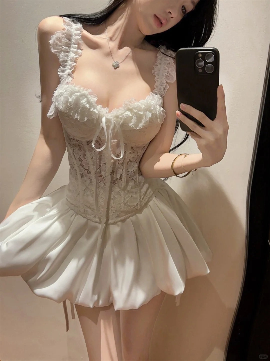 White Floral Lace Sweetheart Neck Party Dress R9091
