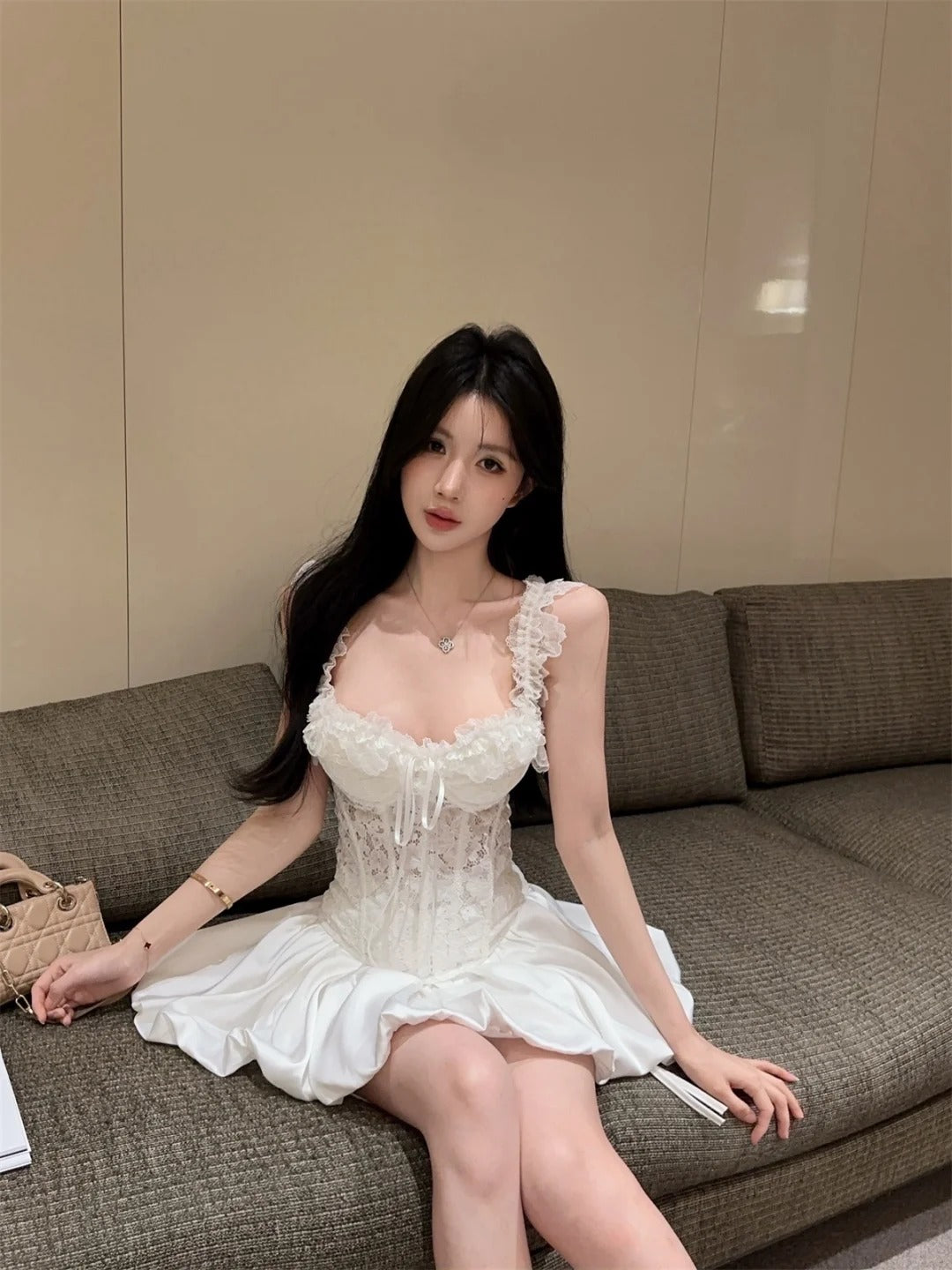 White Floral Lace Sweetheart Neck Party Dress R9091
