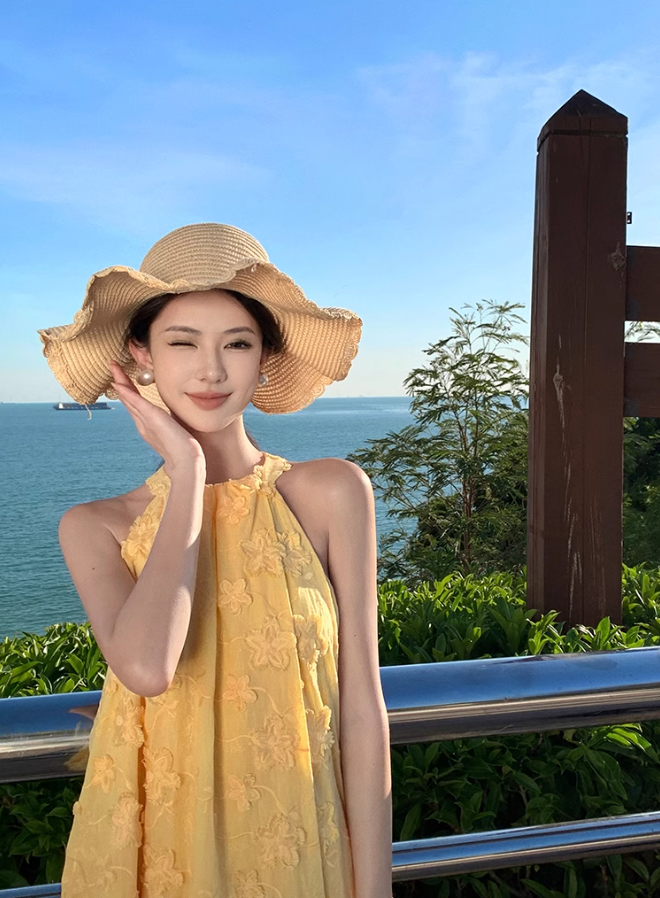 Beach dress yellow jacquard halter neck dress lazy style temperament long dress R0759