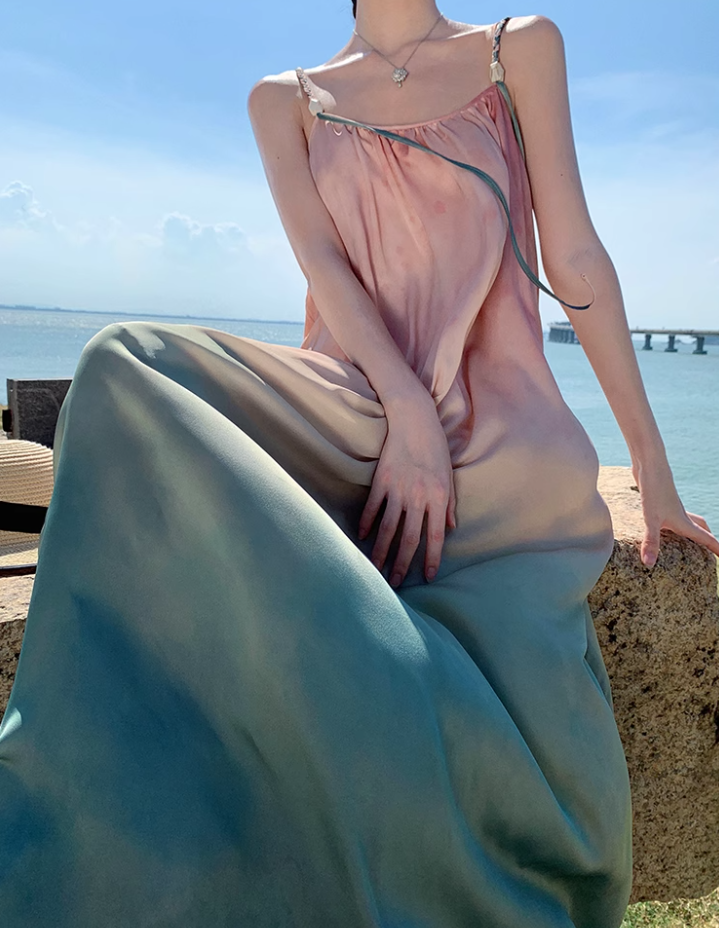 Beach holiday style gradient loose suspender beach dress atmosphere skirt R1580