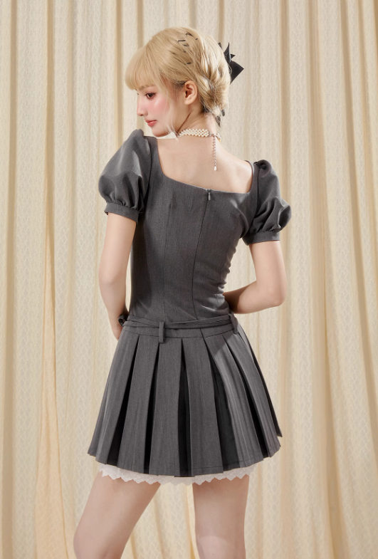 College style lace stitching gray puff short sleeve waist pleated dress R5210