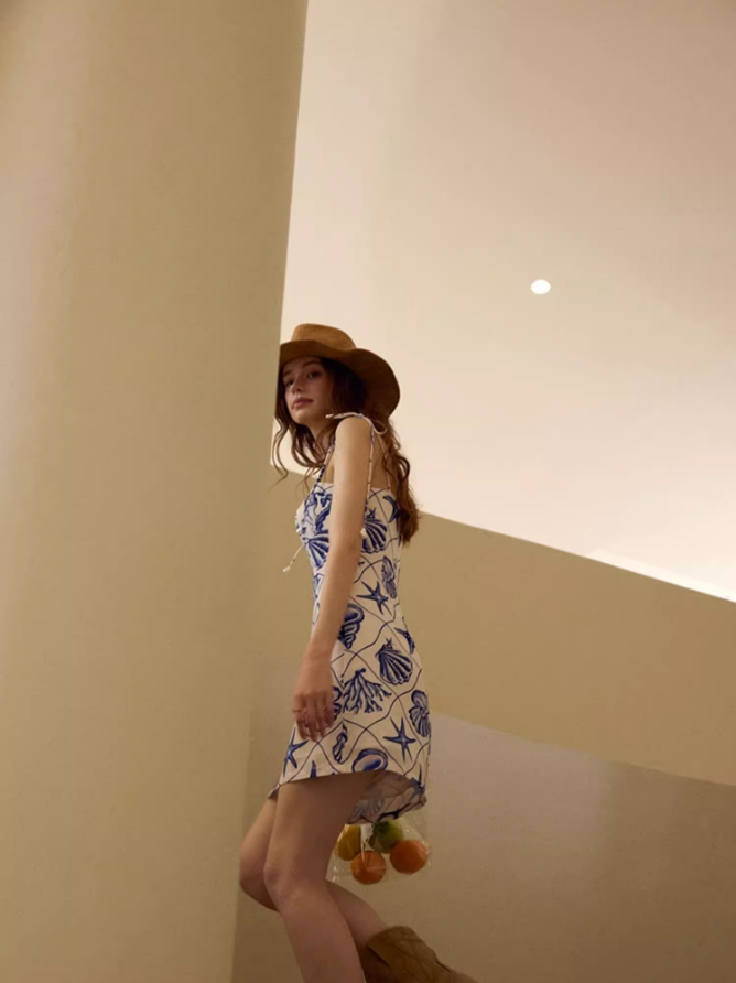 French suspender skirt seaside holiday style dress short skirt R2755