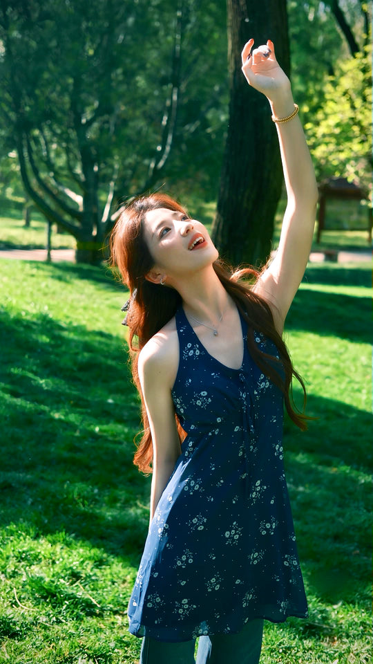 American-style Sleeveless V-neck Suspender Dress R9100