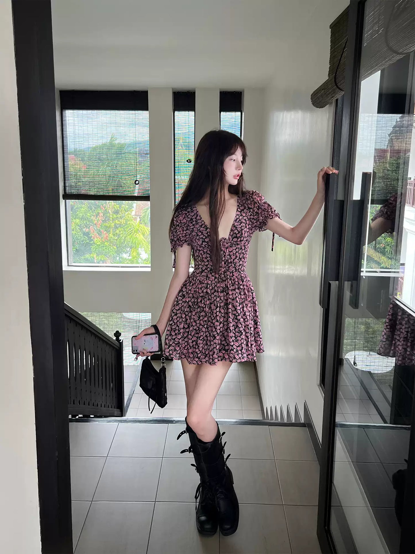 Floral print puff sleeve V-neck A-line dress R9103