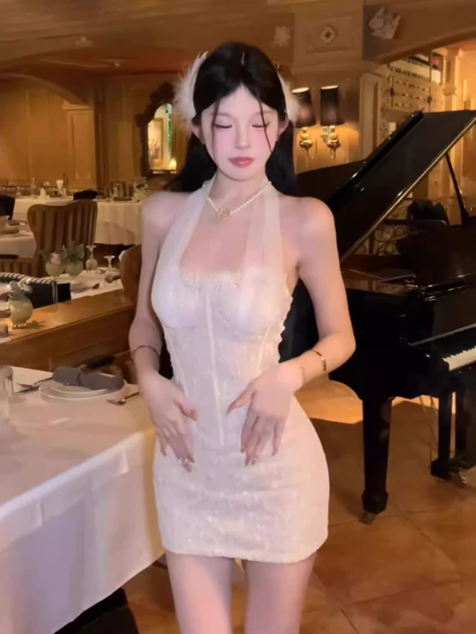 French lace splicing mesh halter dress 2025 waist hip evening dress R1286