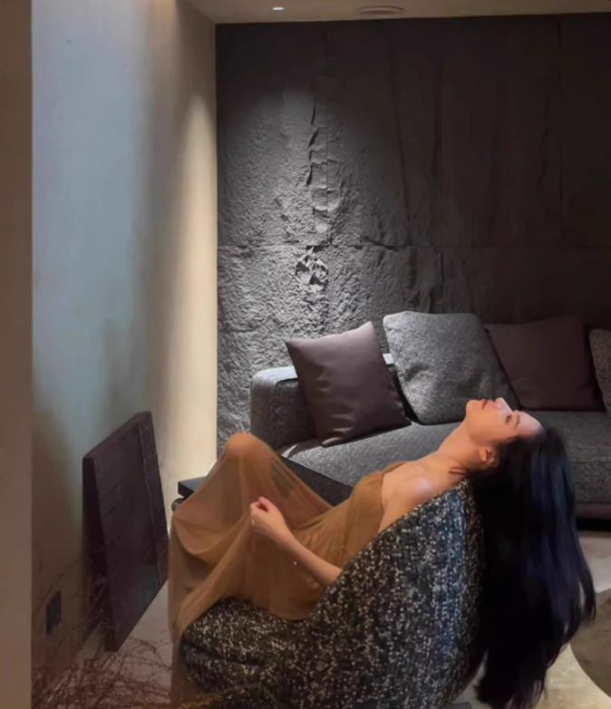 High-grade tube top mesh ribbon dress 2025 sexy backless holiday long dress R1028