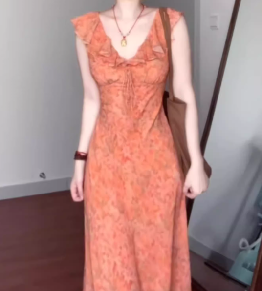 Floral suspender skirt niche design flying sleeves v-neck waist beautiful dress R0775