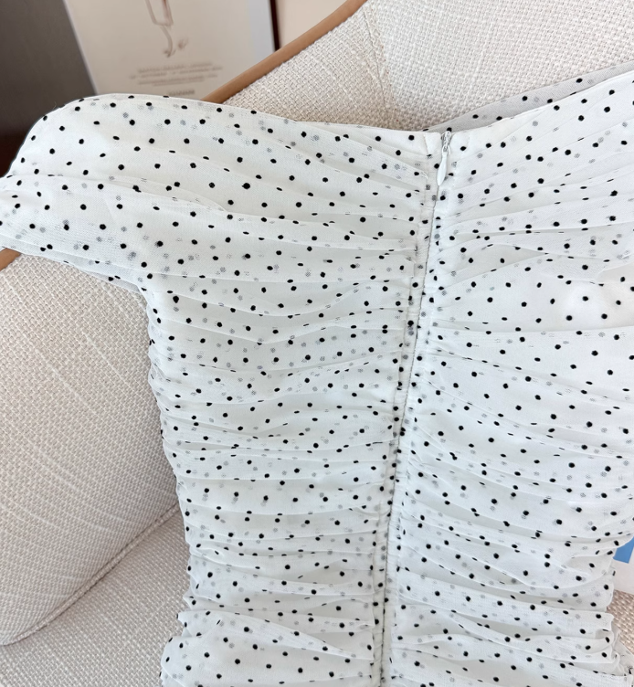 French hollow halter neck dress for women high-end temperament waist short dress R3991