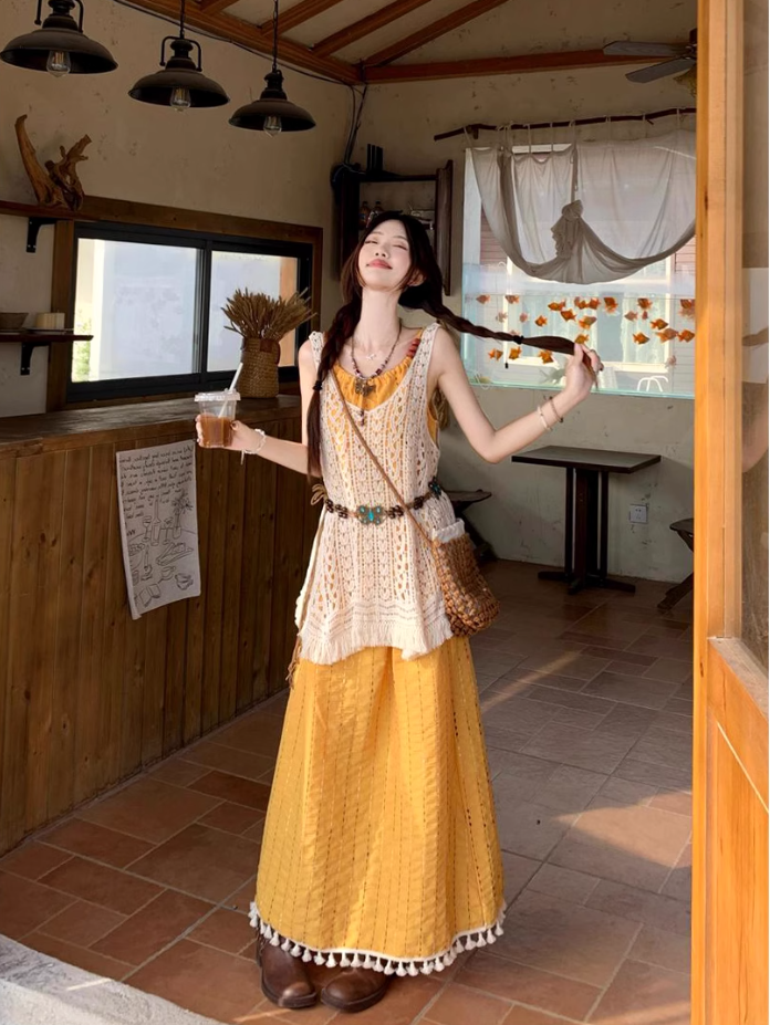 Artistic forest style layered beaded suspender long skirt travel wear dress knitted vest two-piece suit R1731