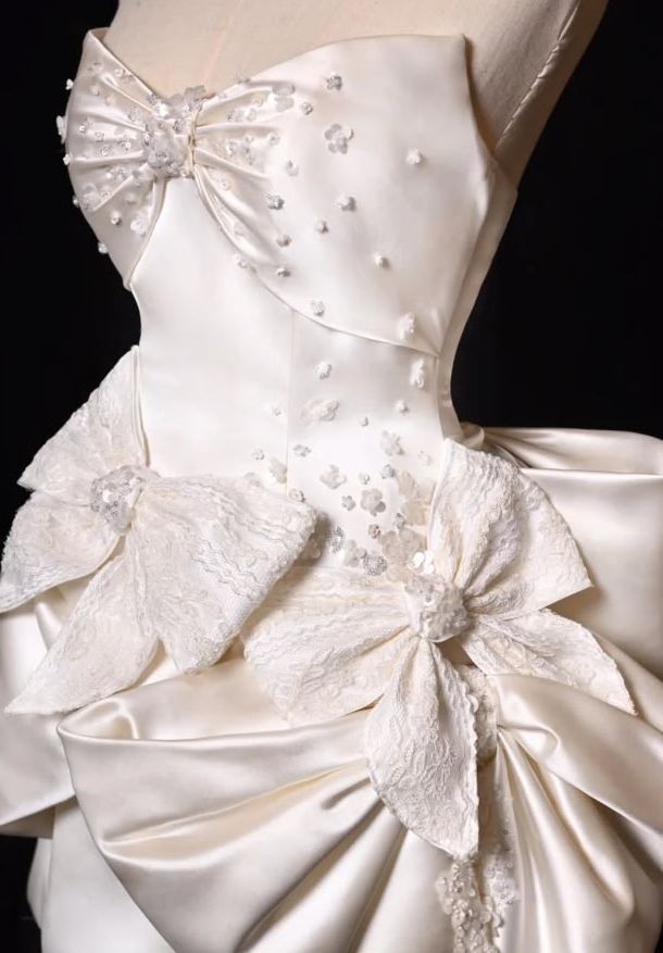 Charming Champagne Homecoming Dress ,A-Line Strapless Bow Decor Mini Prom Dress RS1101