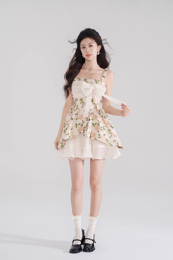 Apricot jacquard dress niche design suspender skirt summer new waist chiffon short skirt for women R4110
