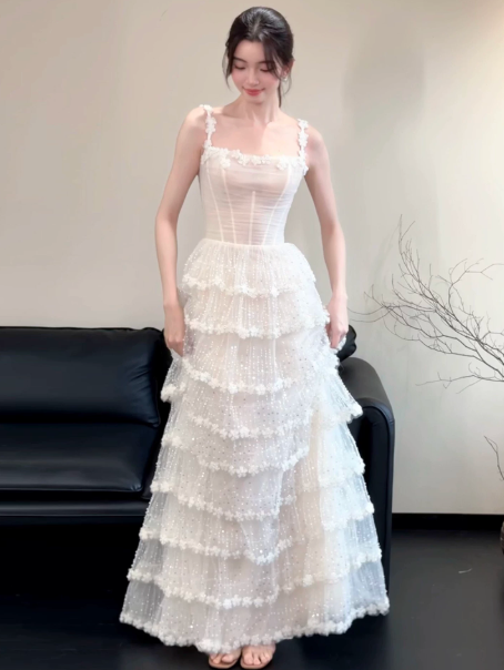 Fresh White A-Line Spaghetti Straps Tulle Friled Corset Maxi Wedding Dress RS1124