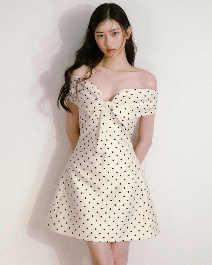 White polka dot one-shoulder gentle waist slim A-line short skirt homecoming dress R3351