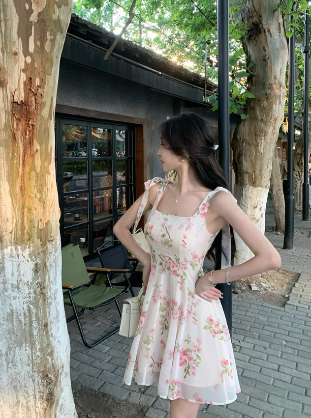 French sweet floral suspender skirt for women summer small fresh waist slimming short skirt R4336