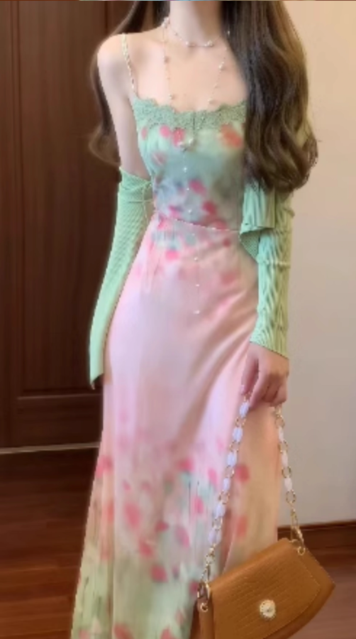 Beautiful little skirt gentle temperament green floral suspender dress R0683