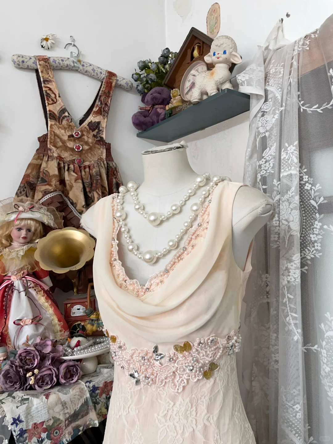 Light pink sleeveless, flared neckline, slim waist, sexy fishtail maxi ball gown R6166