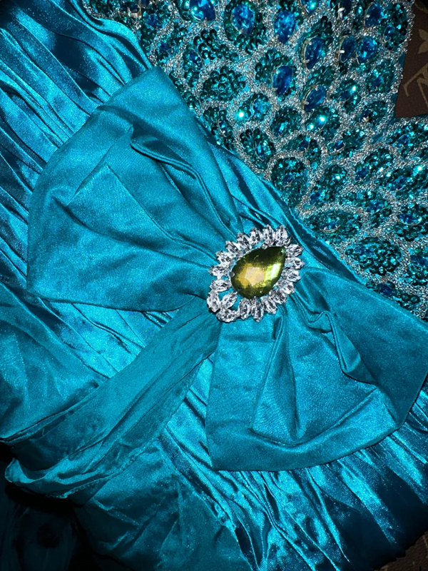 Lake blue halter neck fitted waist sexy long ball gown R7013