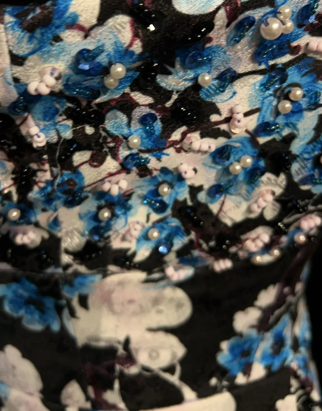 Black background blue print series V-neck waist slim hip skirt homecoming dress R4962