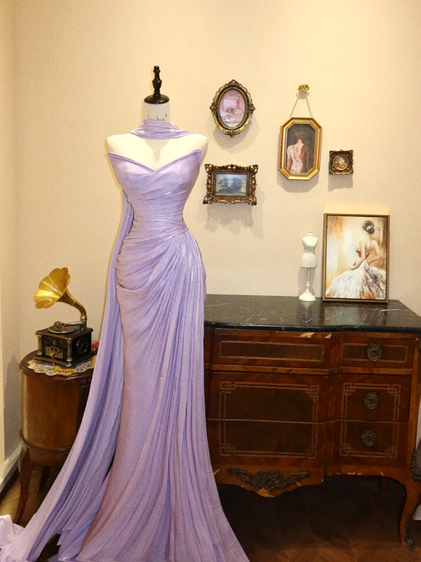 Light Purple Strapless Waist-Cinched Slim-Fit Ruched Elegant & Charming Ball Gown R7133