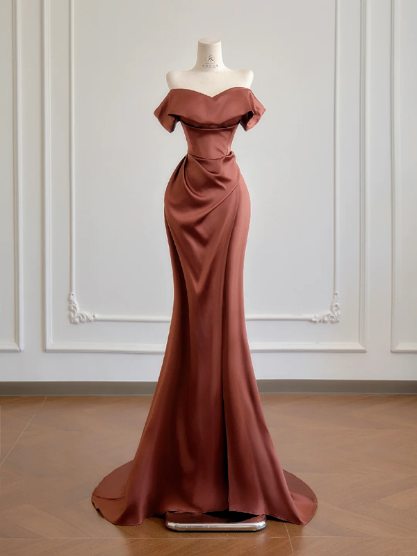 Reddish-brown off-shoulder fitted waist slimming hip-hugging sexy long ball gown R8168