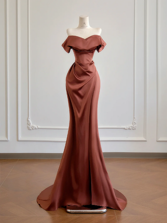 Reddish-brown off-shoulder fitted waist slimming hip-hugging sexy long ball gown R8168