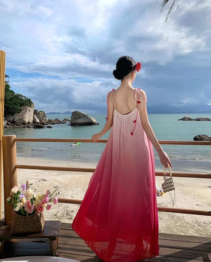 Gradient color loose suspender dress seaside holiday beach dress atmosphere long dress R1614