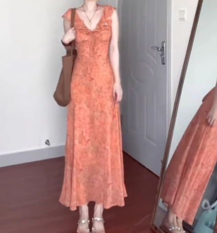 Floral suspender skirt niche design flying sleeves v-neck waist beautiful dress R0775