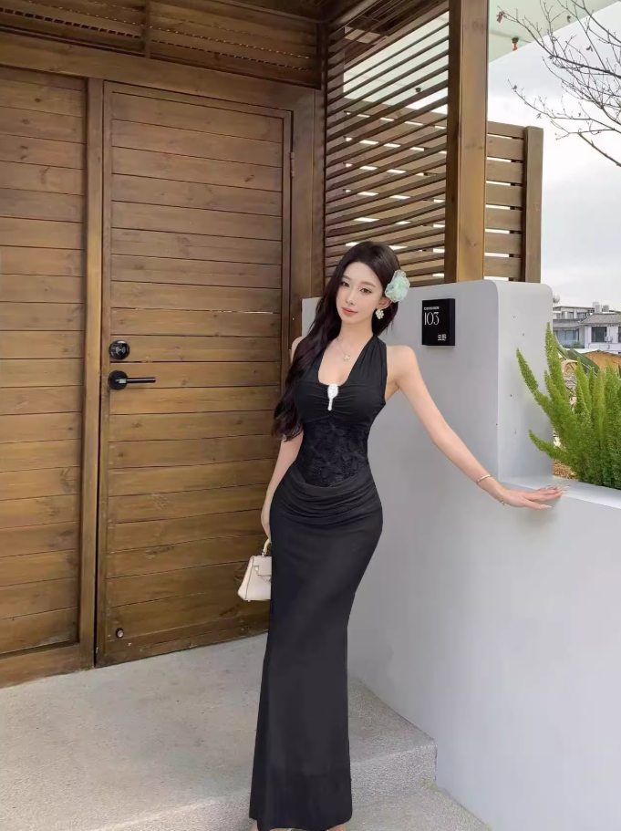 French high-end green v-neck lace halter dress temperament celebrity waist slim hip dress R0453