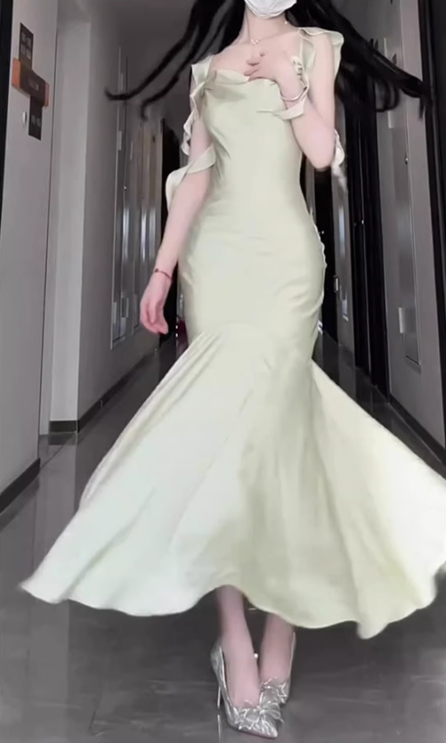 French ruffled sling satin dress large size high-end dress temperament slim fishtail skirt R1840