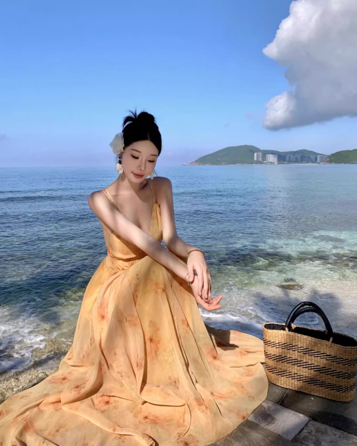 Vacation wear backless long dress beach dress island style suspender dress beach dress R1604