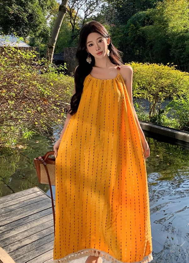 Relaxed yellow tassel sling white dress holiday temperament long dress beautiful beach dress R1621