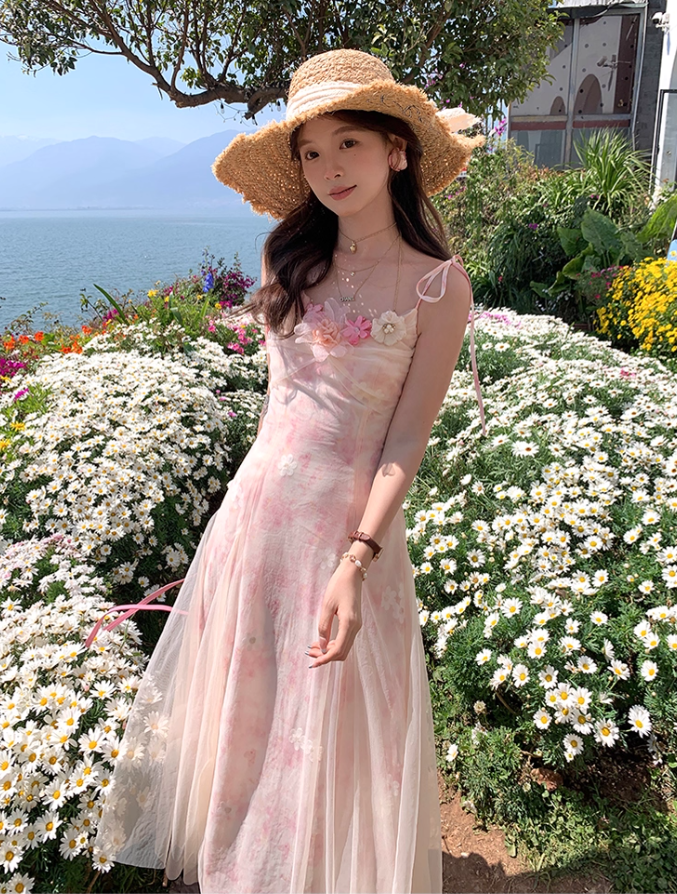 Pink long atmospheric mesh halter dress for women, a summer French retro slimming dress R4788