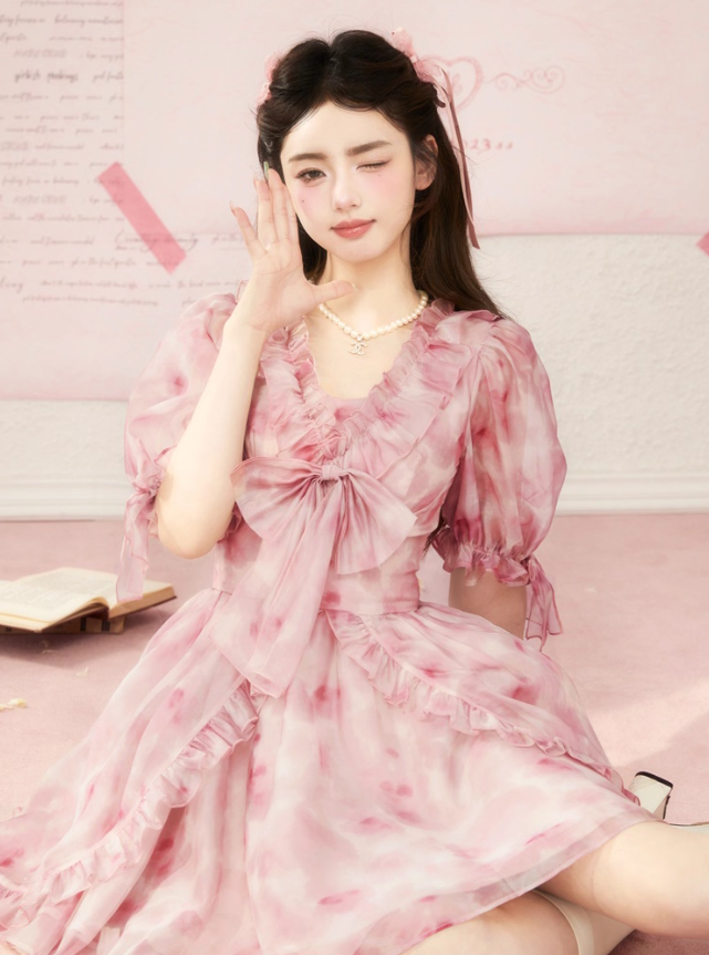 High-quality texture of the skirt, fairy-like ruffled dress with whitening effect R4985