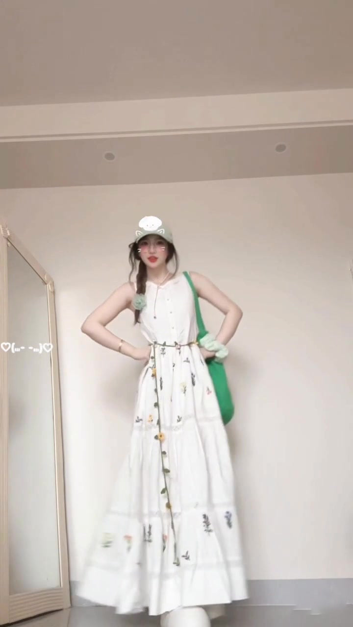 Sleeveless vest floral dress gentle temperament waist A-line long skirt R0709