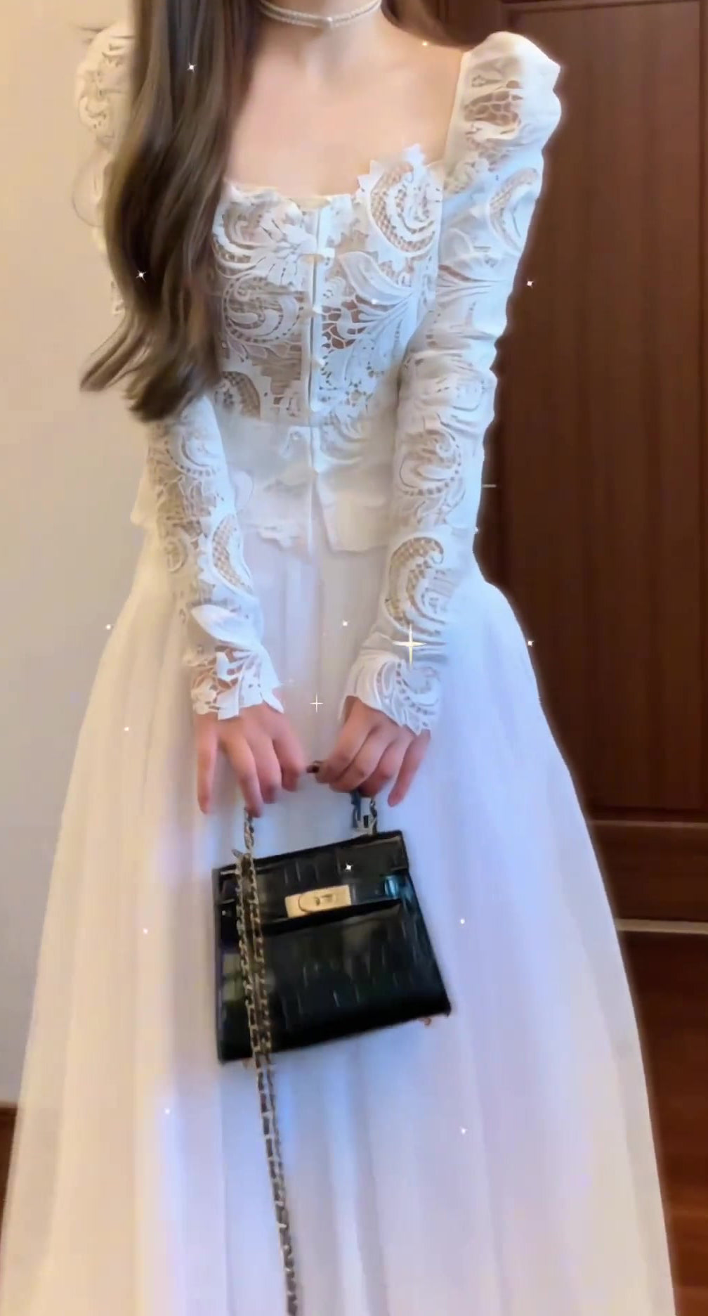 A set of gentle and elegant lace tops and mesh skirts R0516