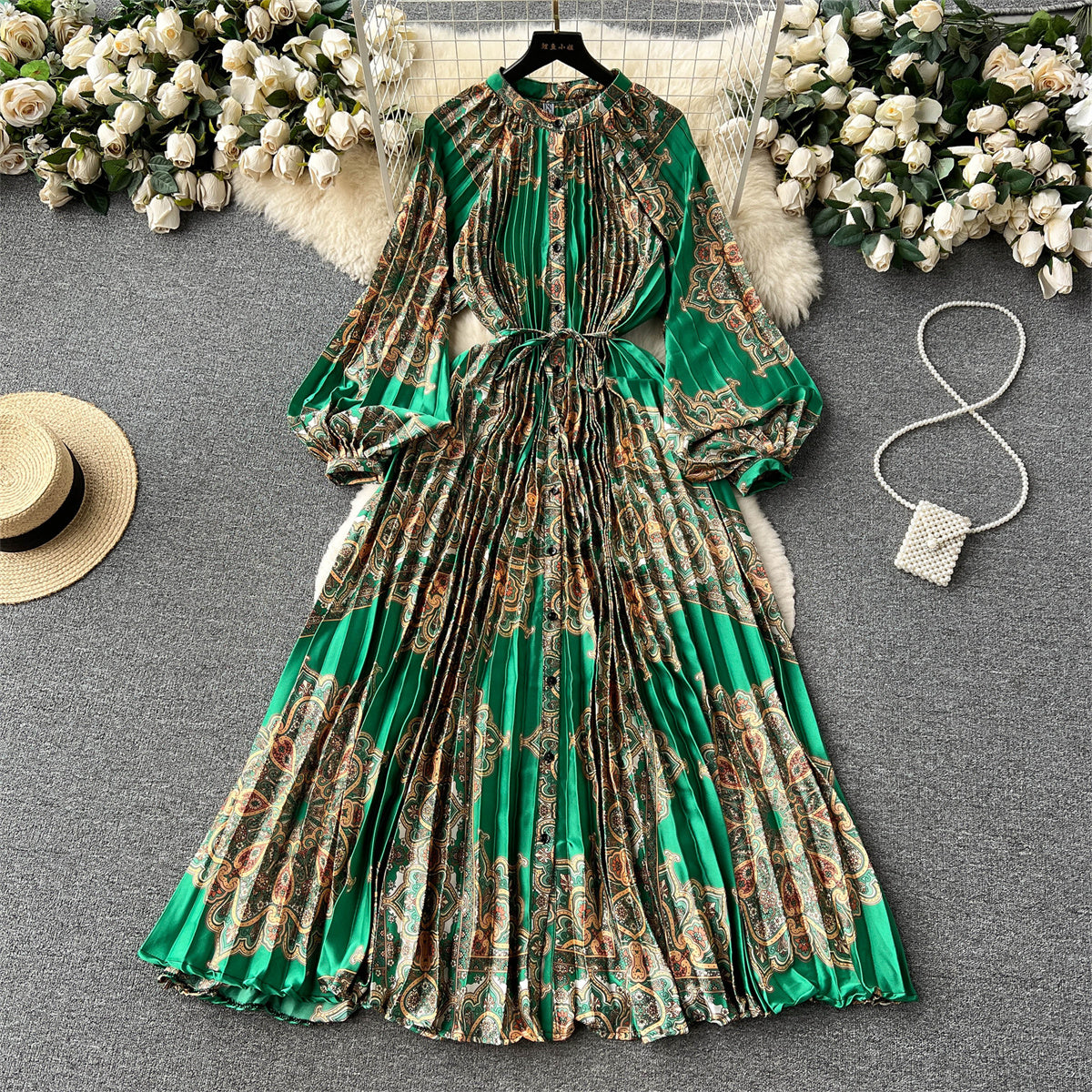High-end temperament round neck lantern long sleeve waist slimming printed pleated dress R2302