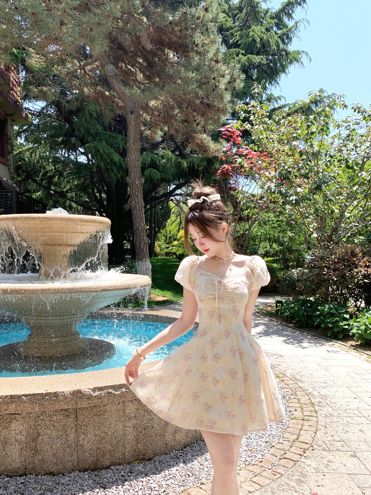 French yellow floral short-sleeved dress, beautiful summer skirt R3867