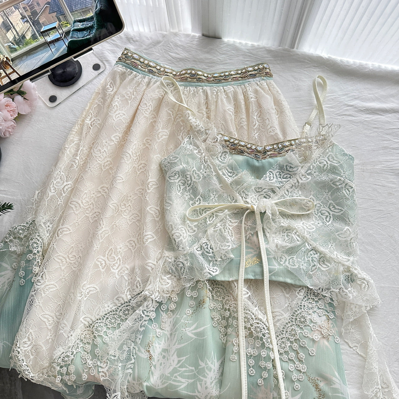 Embroidered Moon Exotic Style Fake Two-Piece Embroidered Suspender Lace Layered Skirt R2047
