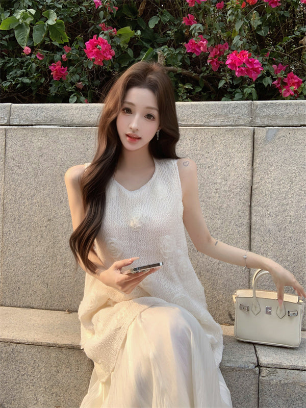 Beautiful flower vest dress gentle temperament atmosphere small skirt R0715