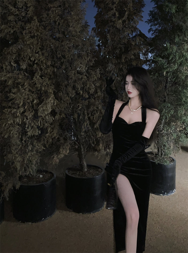 Sexy black halter neck velvet dress high-end slit backless evening party dress R1425
