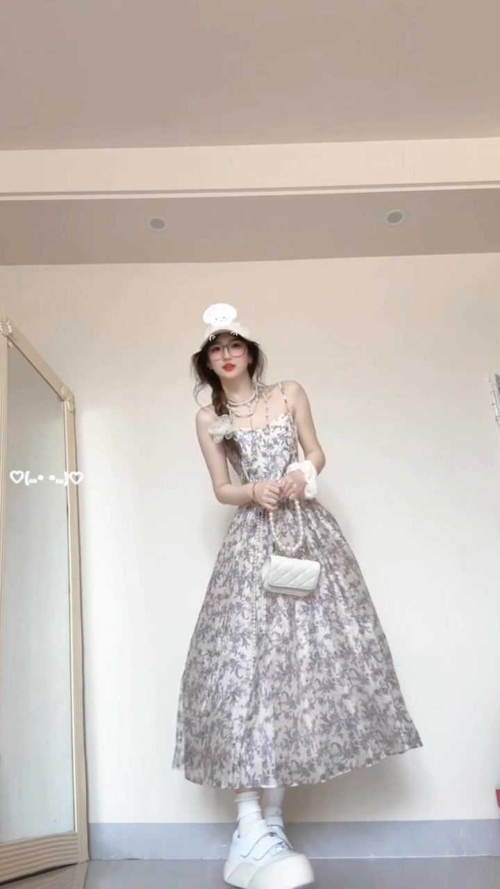 Floral suspender dress new style beautiful waist temperament long dress R0590