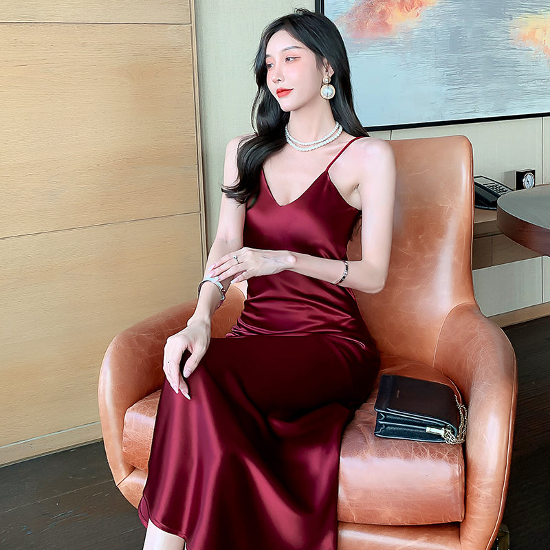 High-grade drape silk satin V-neck suspender dress mid-length temperament skirt R0997