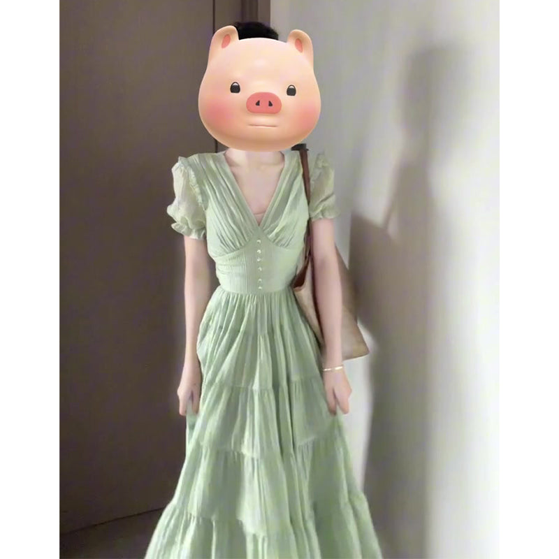 Summer atmosphere at the seaside, beautiful and gentle little skirt, green v-neck puff sleeve dress R0442