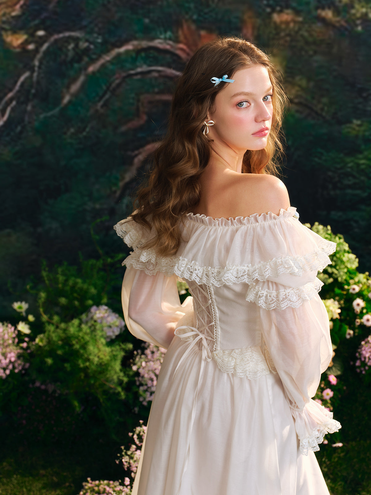 French fairy dress one-shoulder white long dress lace fishbone skirt long sleeves R5103