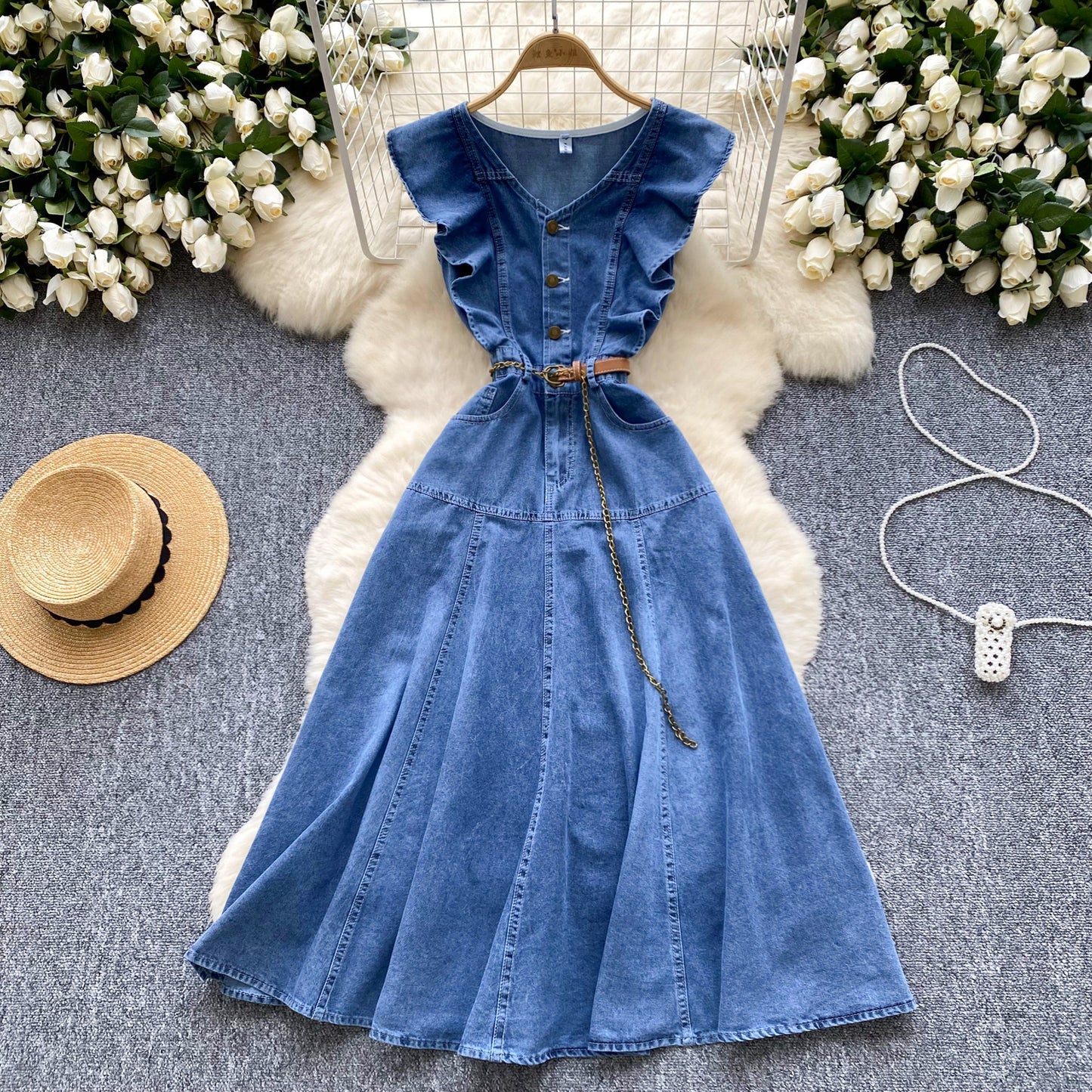 French retro V-neck ruffled single-breasted waist slimming over-the-knee denim dress R2350